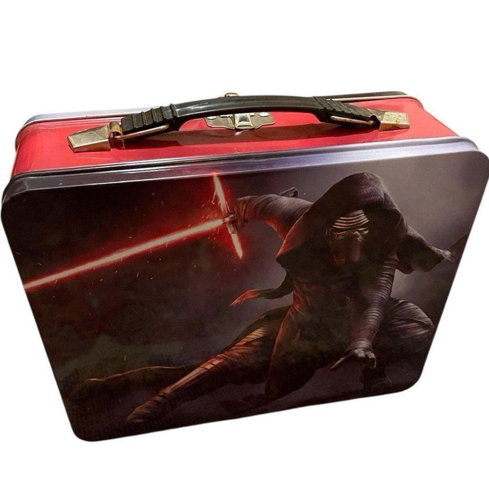 Star Wars Kylo Ren Red and Black Metal Lunch‎ Box